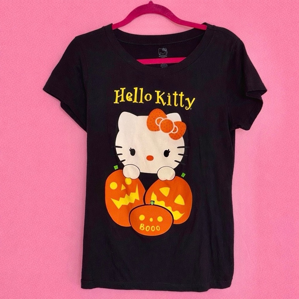 Sanrio Hello Kitty Halloween Boo Shirt